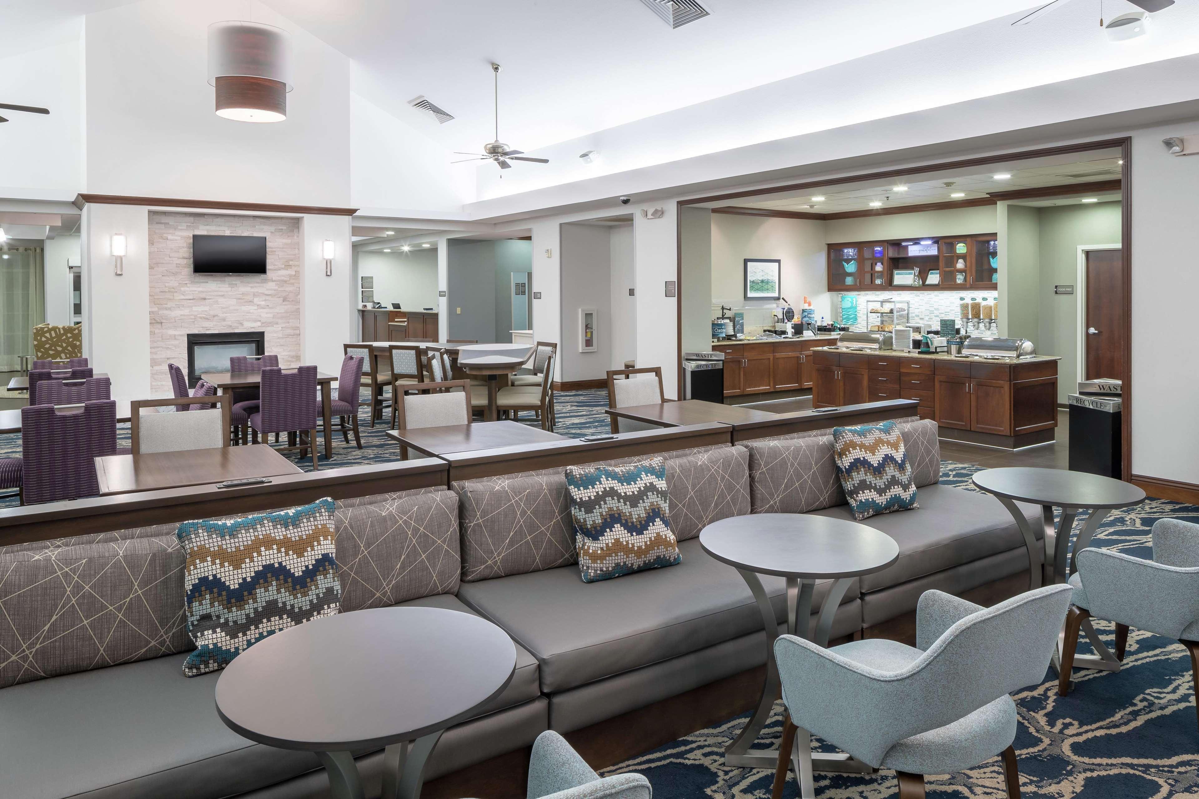 Homewood Suites By Hilton Fresno Airport/Clovis Exterior photo